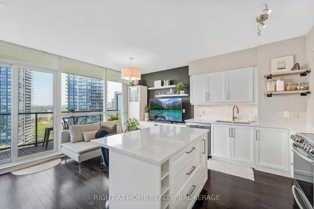 Additional image 14 of 15 Legion Rd Unit 2005