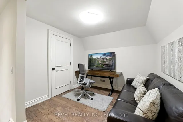 Additional image 34 of 208 Carmichael Ave