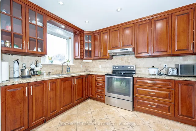 Additional image 22 of 61 Cordella Ave