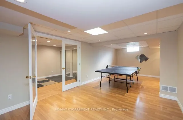 Additional image 43 of 177 Claudette Gate