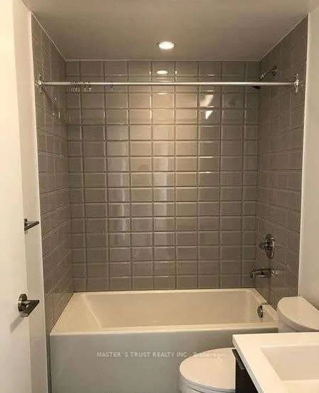 Additional image 2 of 203 College St Unit 1803