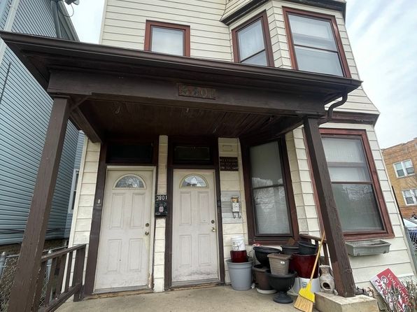3801 N Albany Ave, Chicago, IL 60618