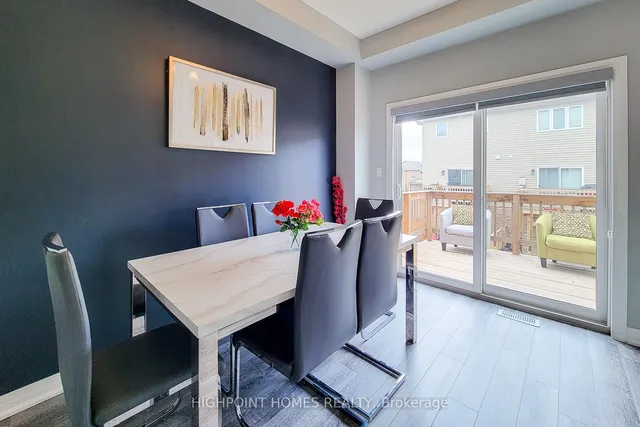 Additional image 22 of 76 Aquarius Cres