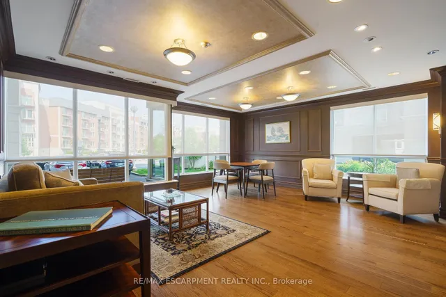 Additional image 36 of 4000 Creekside Dr Unit 405