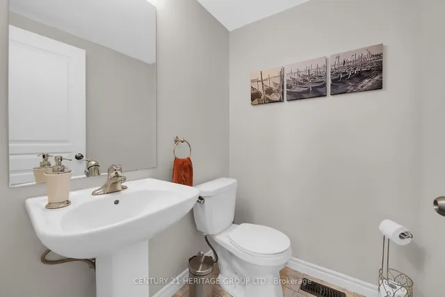 Additional image 31 of 2 England Terr