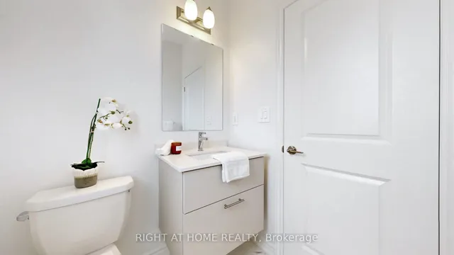 Additional image 17 of 328 Bergamot Ave