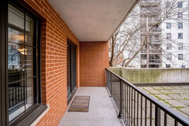 Additional image 27 of 47 Caroline St Unit 210