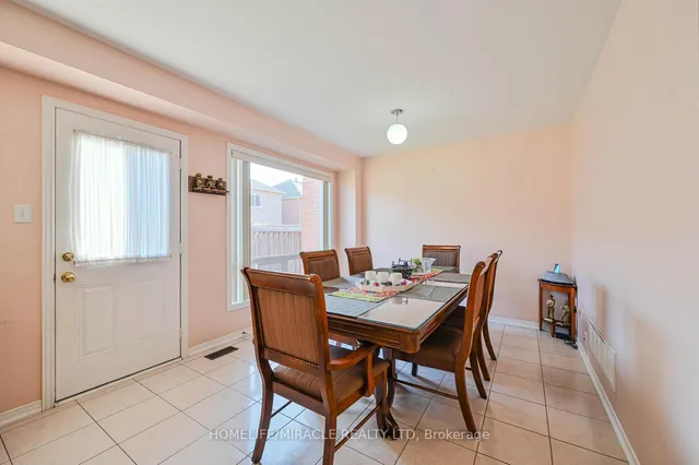 Additional image 11 of 22 Nutwood Way