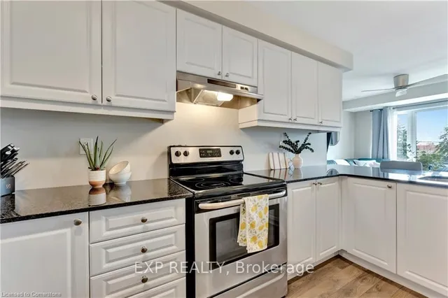 Additional image 8 of 547 Goldenrod Lane