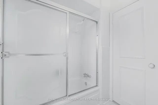 Additional image 19 of 6 Lynn Gate Cres