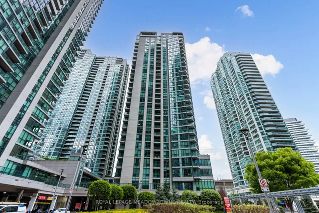 12 Yonge St Unit 1801