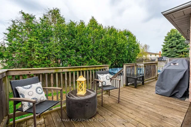 Additional image 33 of 38 Fellowes Cres