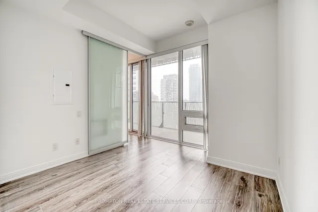 Additional image 19 of 42 Charles St Unit 2105