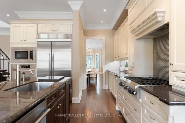 Additional image 19 of 538 Woburn Ave