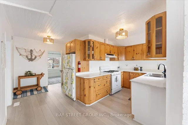 Additional image 25 of 1019 Beach Blvd