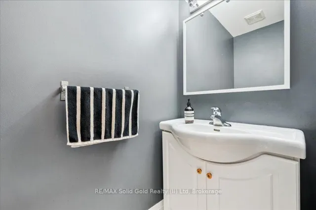 Additional image 16 of 104 Kingswood Dr