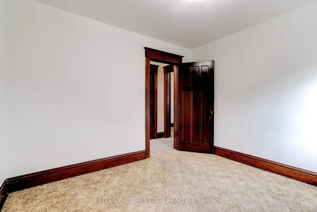 Additional image 25 of 158 Rosslyn Ave