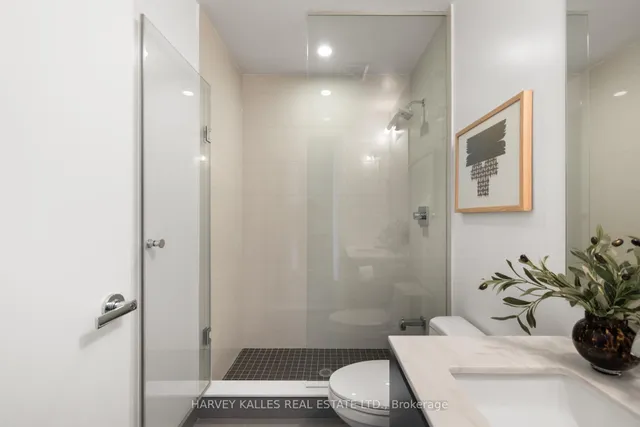 Additional image 21 of 1830 Bloor St Unit TH 105