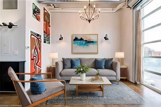 Additional image 7 of 11 Rebecca St Unit 202