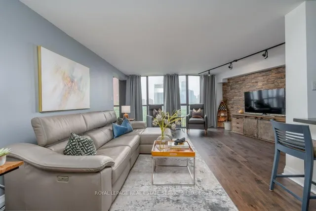 Additional image 19 of 4235 Sherwoodtowne Blvd Unit 705