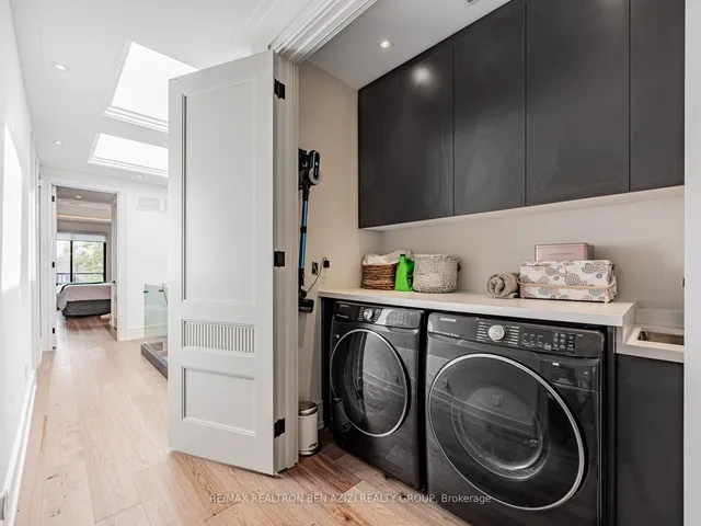 Additional image 24 of 323 Melrose Ave