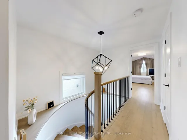 Additional image 14 of 168 Kingsbridge Garden Circ