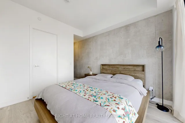 Additional image 6 of 55 Ontario St Unit 1601