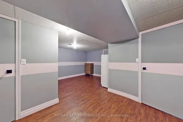 Additional image 31 of 18 Heggie Rd