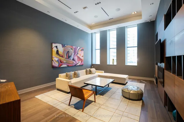 Additional image 36 of 10 York St Unit 4603