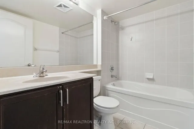 Additional image 25 of 70 Town Centre Crt Unit 2604