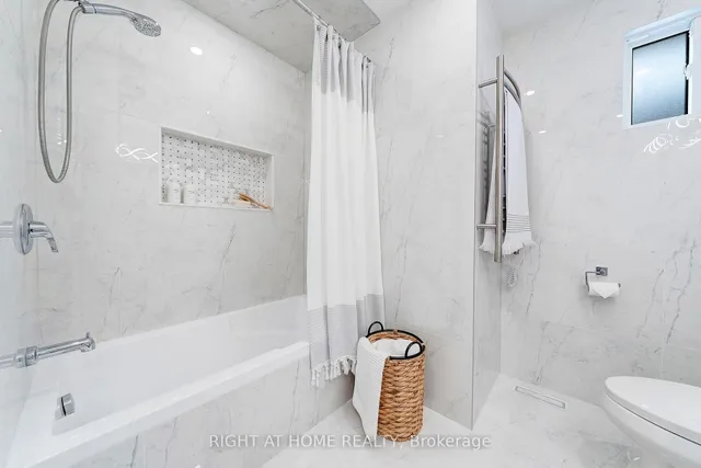 Additional image 16 of 743 Hager Ave