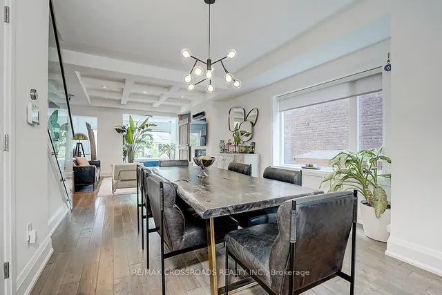 Additional image 14 of 28 Chisholm Ave