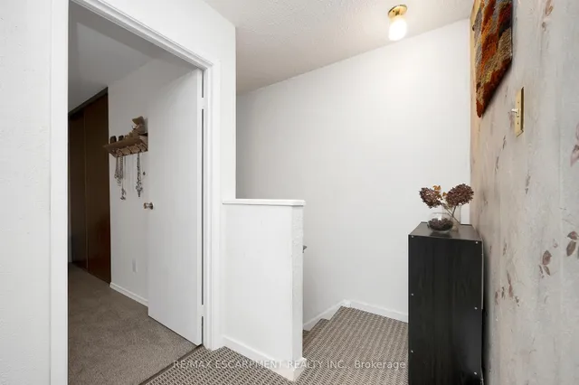 Additional image 16 of 5017 Pinedale Ave Unit 21