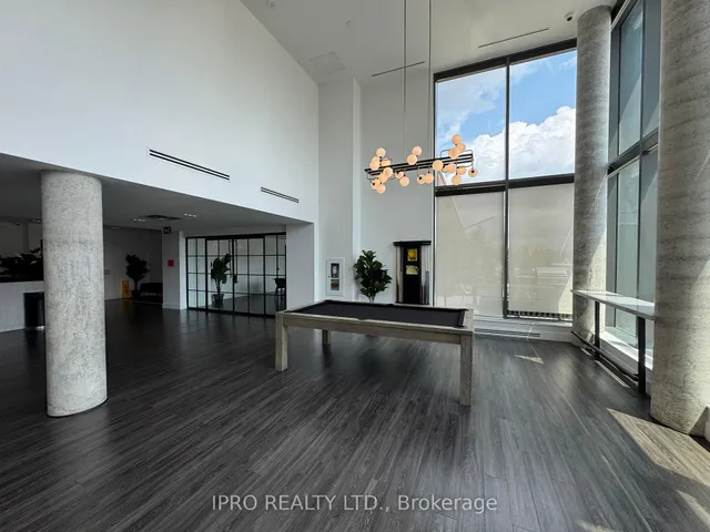 Additional image 10 of 15 Wellington St Unit 211