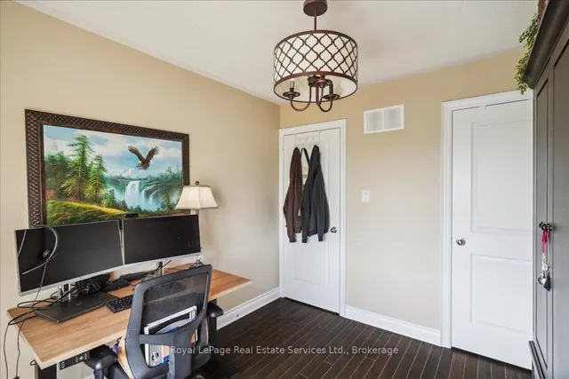 Additional image 26 of 37 Rockman Cres