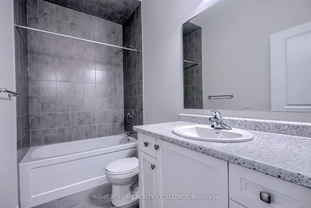 Additional image 24 of 261 Woodbine Ave Unit 28