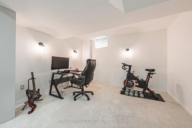 Additional image 43 of 95 Livingstone Dr