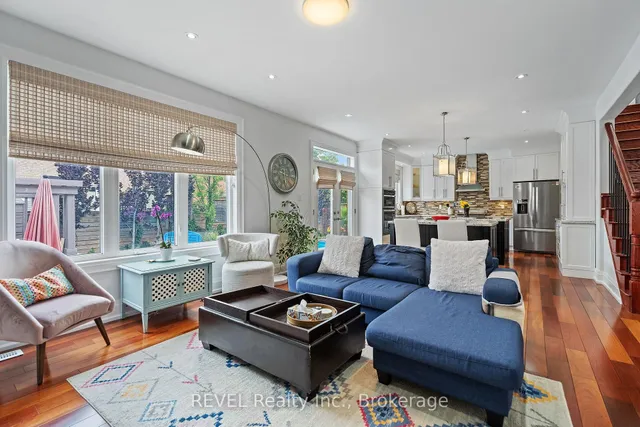 Additional image 21 of 401 Schreyer Cres