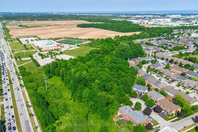 Additional image 45 of 5103 Tree Crt