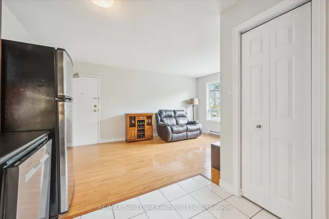 Additional image 19 of 119 Cedar St Unit 12