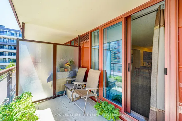 Additional image 24 of 27 Rean Dr Unit 304