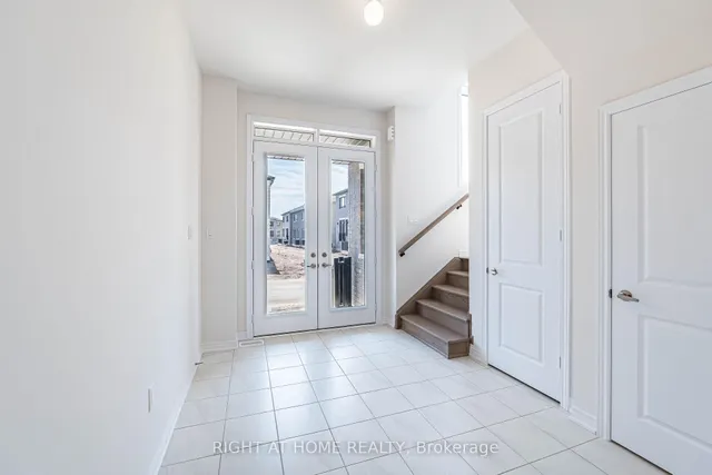 Additional image 6 of 863 Plum Pl