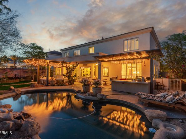 1421 W Saltsage Dr, Phoenix, AZ 85045