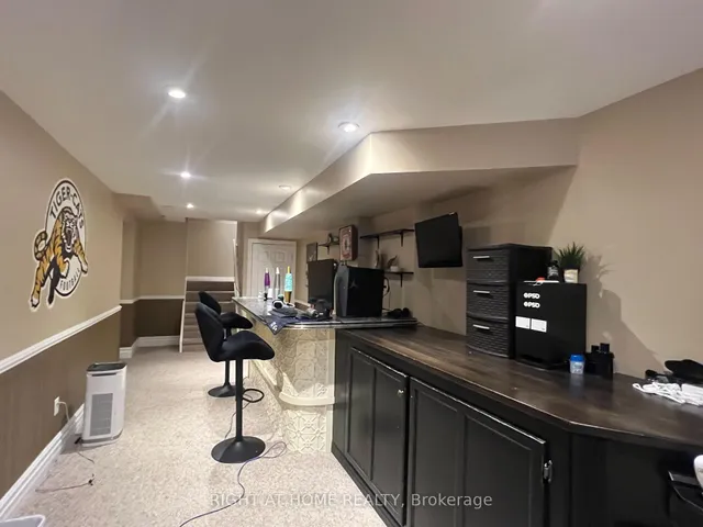 Additional image 22 of 485 Green Rd Unit 15