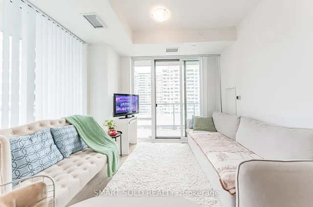 Additional image 22 of 25 Holly St Unit 2003