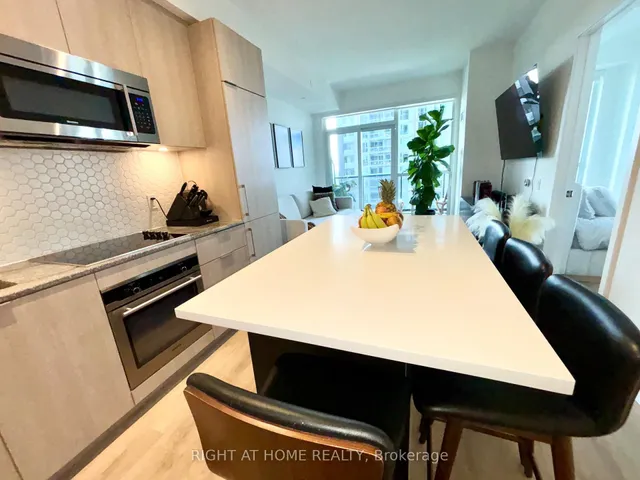 Additional image 19 of 50 Ordnance St Unit 1302