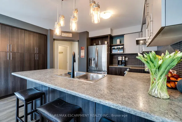 Additional image 14 of 170 BINHAVEN Blvd