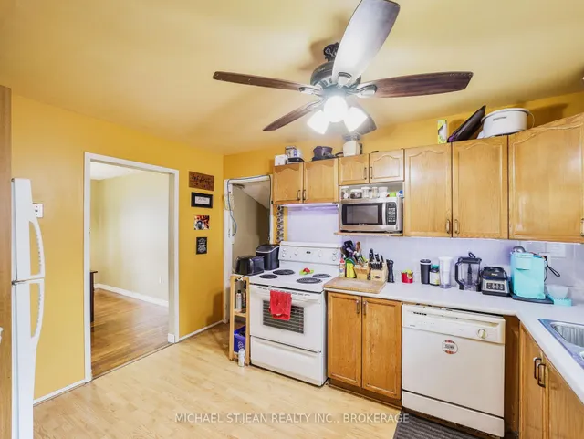 Additional image 11 of 96 Carson Dr