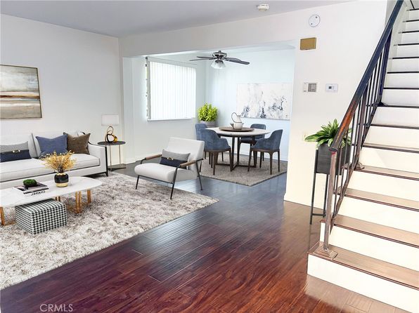 7422 Hazeltine Ave, Van Nuys, CA
