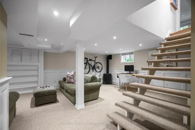 Additional image 23 of 9 Loyalist Rd